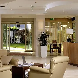 https://rizzi-aquacharme-hotel-spa.it-lombardy.com