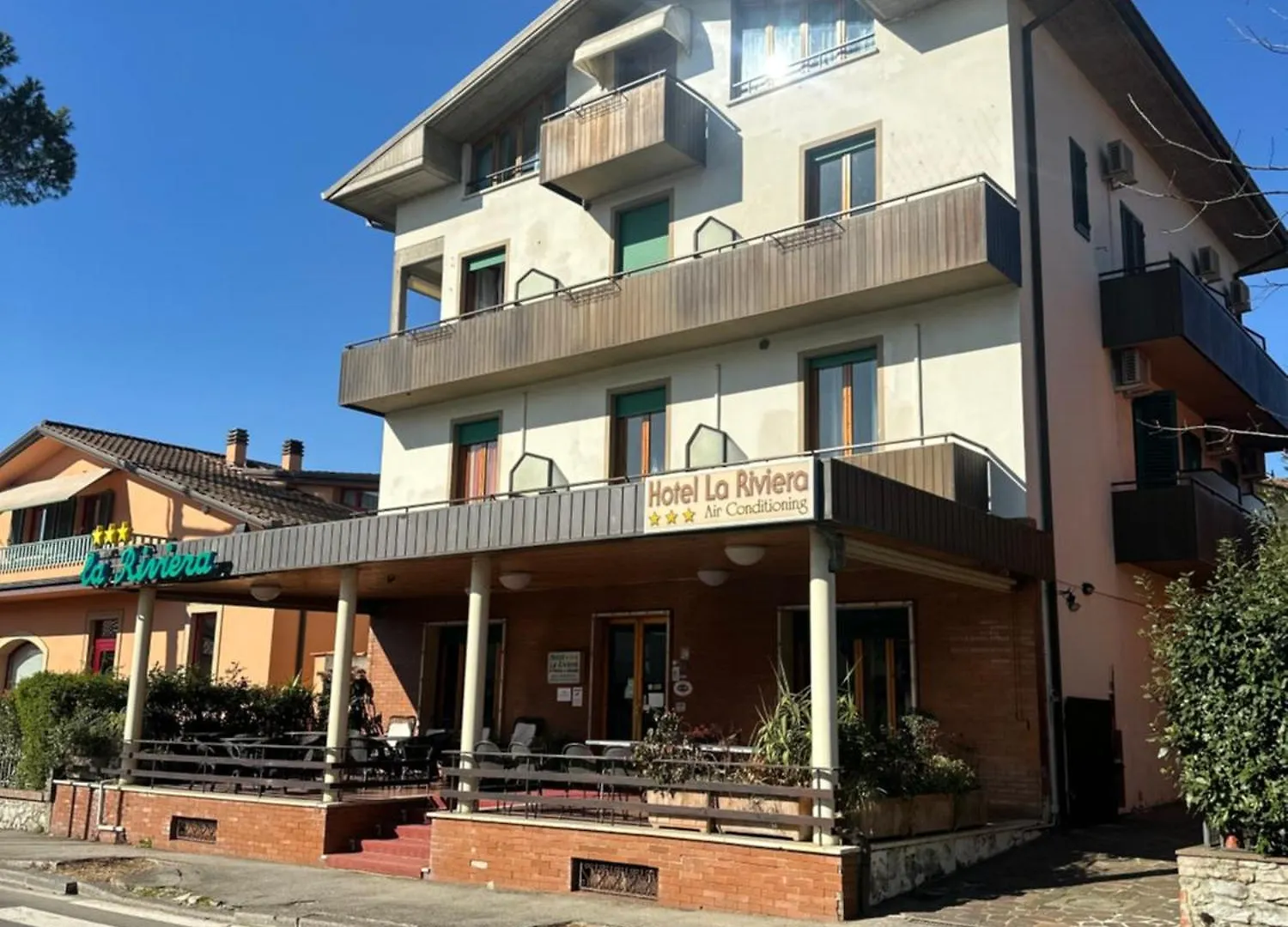 Hotel La Riviera Montecatini Terme Italy